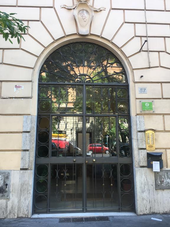 Bed and Breakfast Lulu House à Rome Extérieur photo